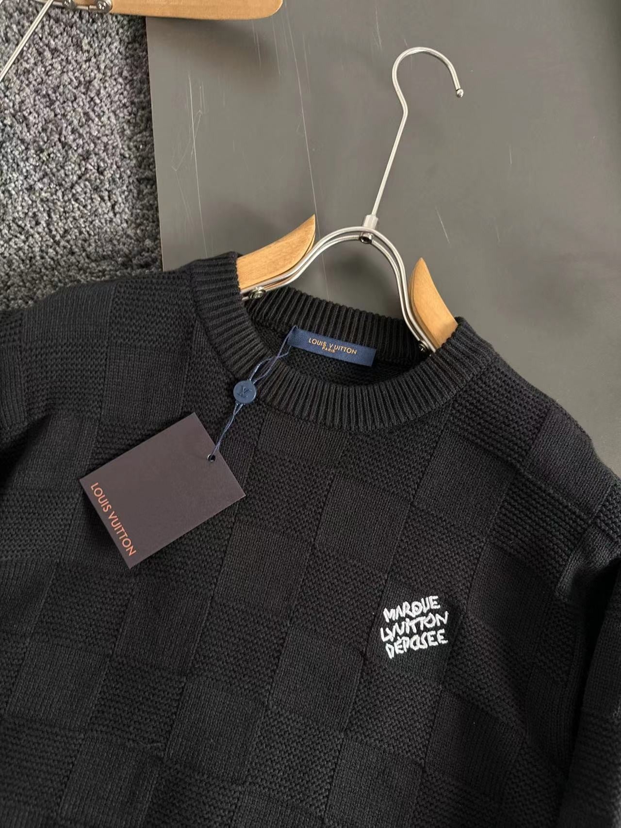 「#3377」Louis Vuitton Beaded Checkerboard Crew Neck Sweater
