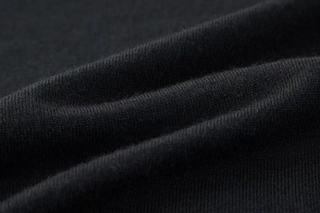 「#3579」Louis Vuitton monogrammed wool bottoming sweater