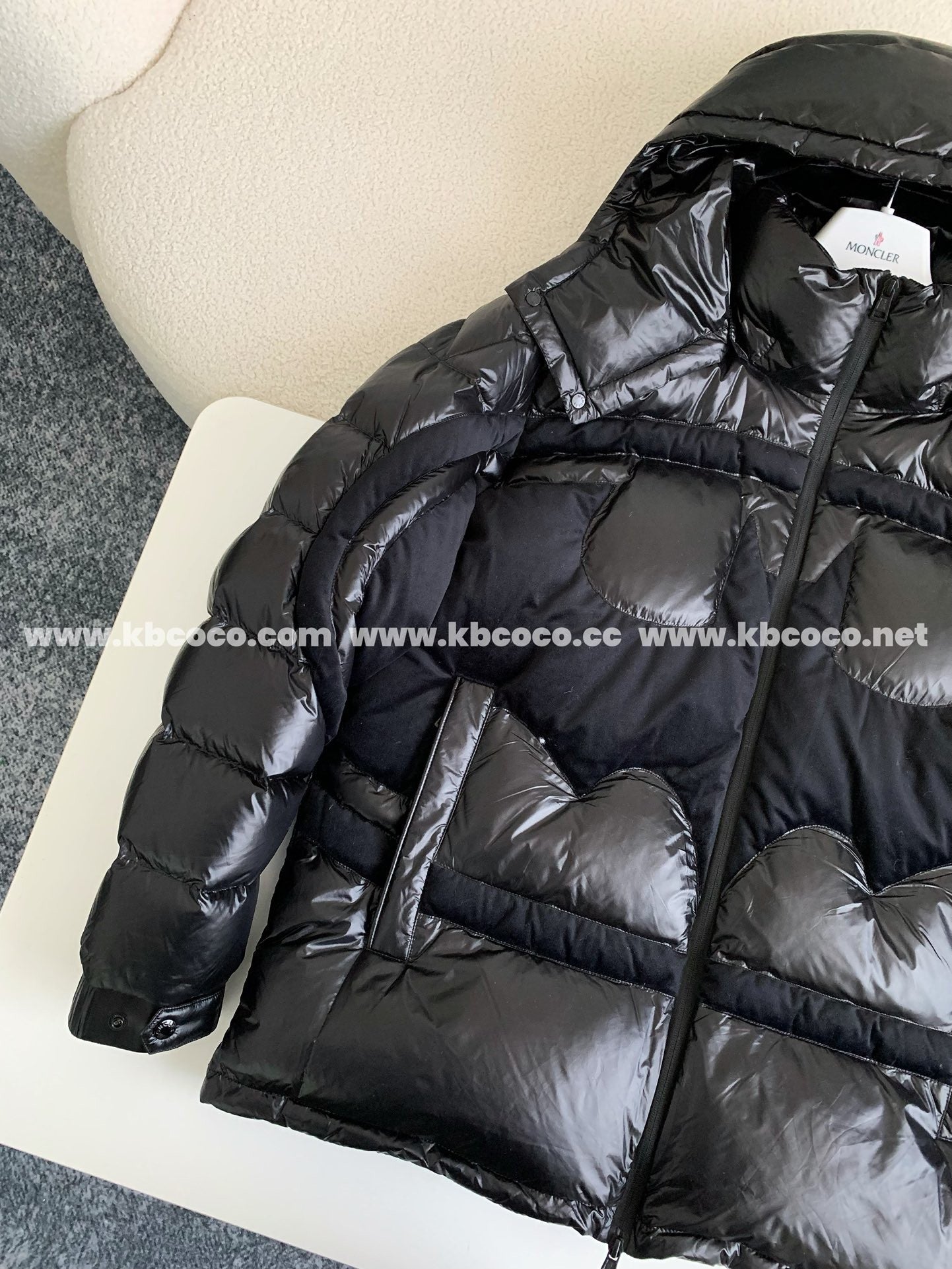 「#3871」Moncler x Batman Collaboration; Jointly issued Solander series down jacket
