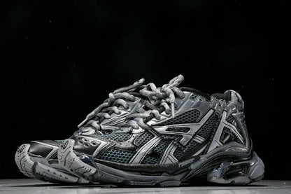 Runner 'Dark Grey Black'