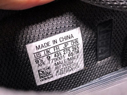 Yzy Boost 700 Utility Black