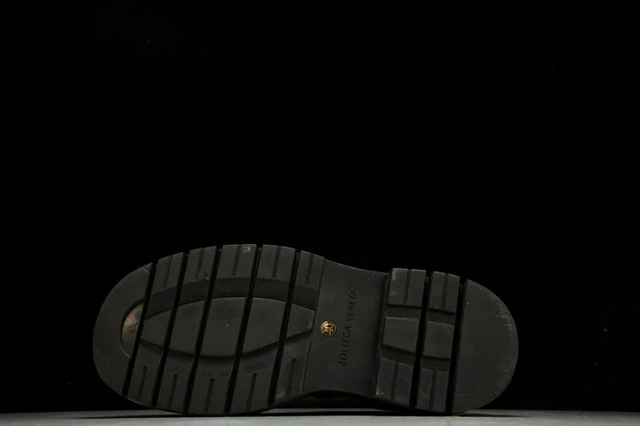 Вottega Veneta Tire Ankle Chelsea Boots 'Sea Salt Black'