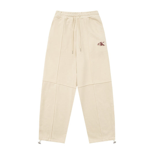 「#1605」Calvin Klein embroidered logo two piece cream sweatpants