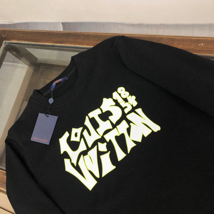 「#1657」Louis Vuitton 2023 new autumn and winter couples style round neck sweatshirt