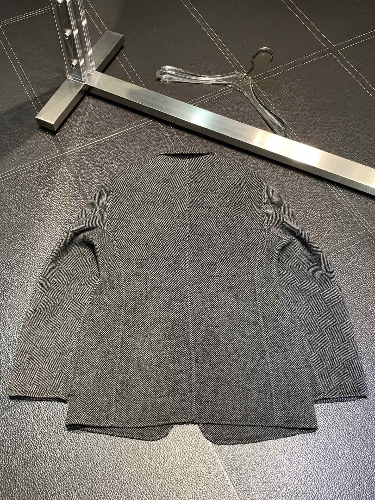 「#1751」Louis Vuitton Men's Sherpa Coat