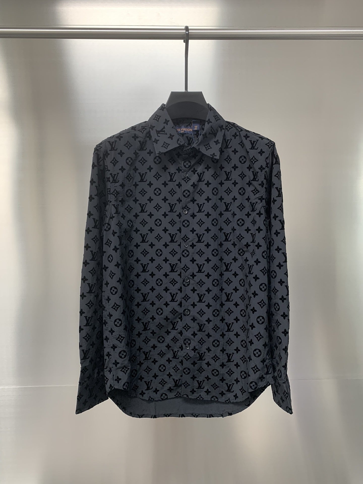 「#1806」Louis Vuitton Flocked jacquard all over printed long sleeve shirt
