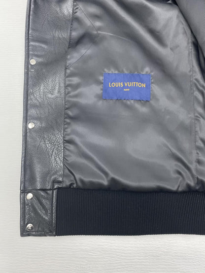 「#1811」Louis Vuitton Baseball blouson jacket with sheepskin body and wool sleeves)