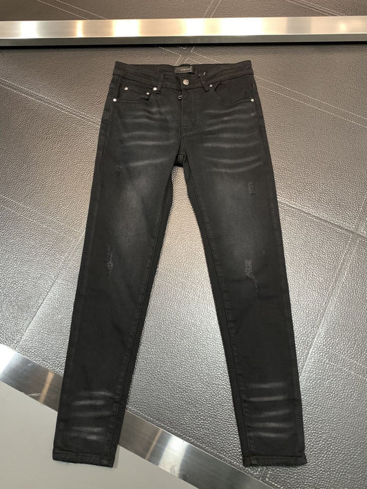 「#1824」Amiri slim fit petite straight jeans
