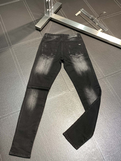 「#1844」Amiri slim fit petite straight jeans