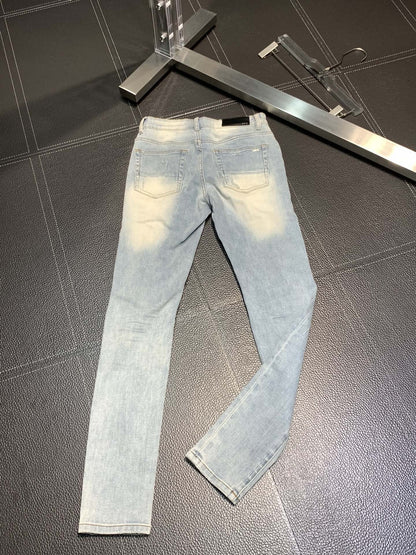 「#1846」Amiri slim fit petite straight jeans