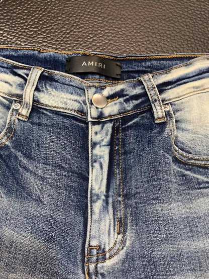 「#1847」Amiri slim fit petite straight jeans