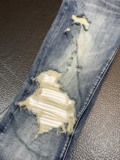 「#1847」Amiri slim fit petite straight jeans