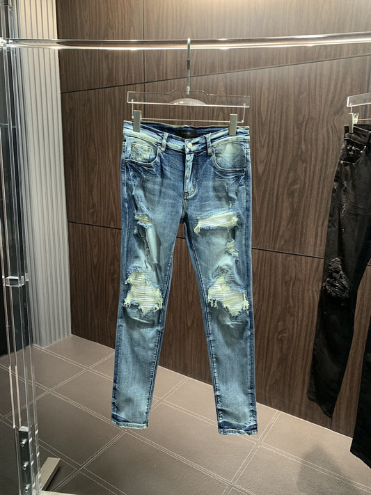「#1847」Amiri slim fit petite straight jeans
