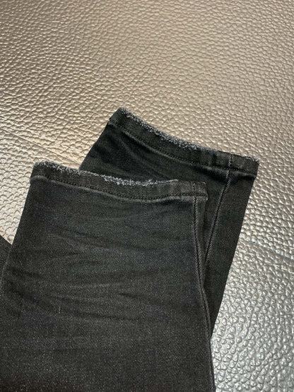 「#1852」Amiri slim fit petite straight jeans