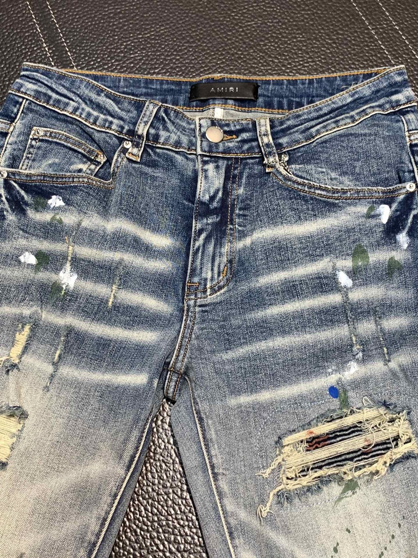 「#1854」Amiri slim fit petite straight jeans