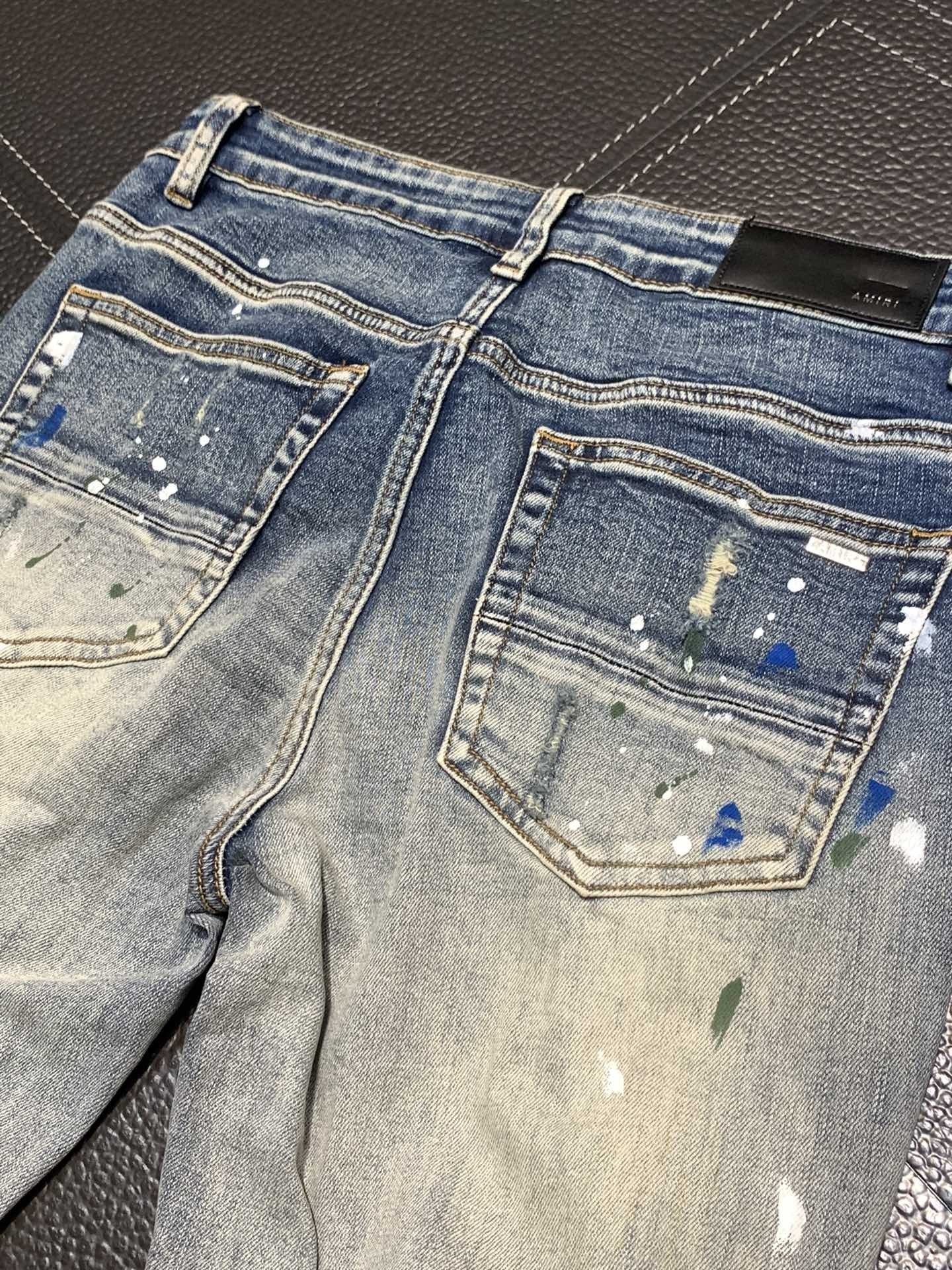 「#1854」Amiri slim fit petite straight jeans