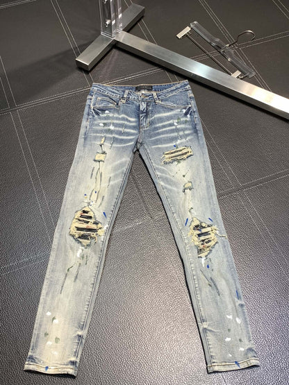 「#1854」Amiri slim fit petite straight jeans