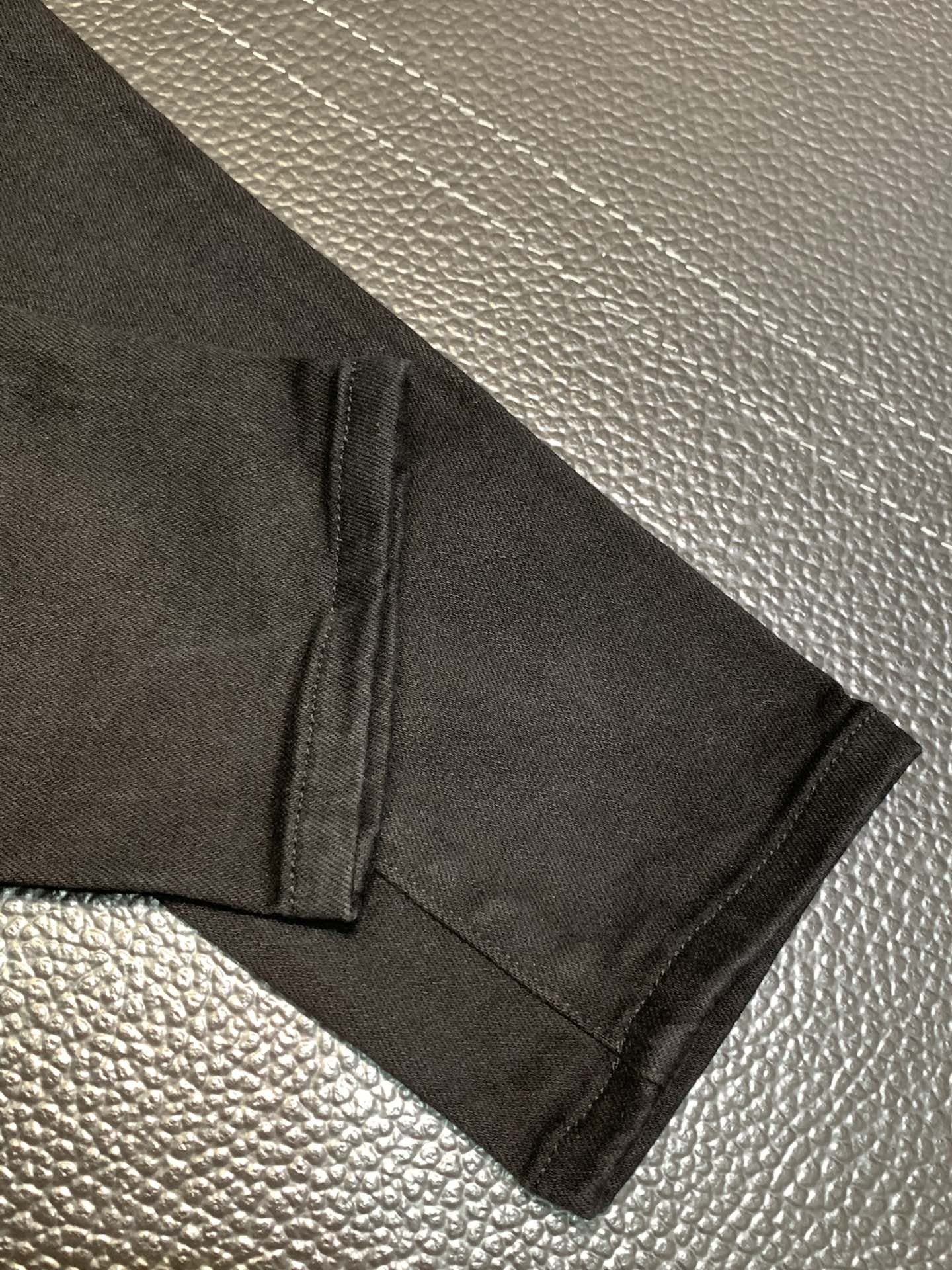 「#1855」Amiri slim fit petite straight jeans