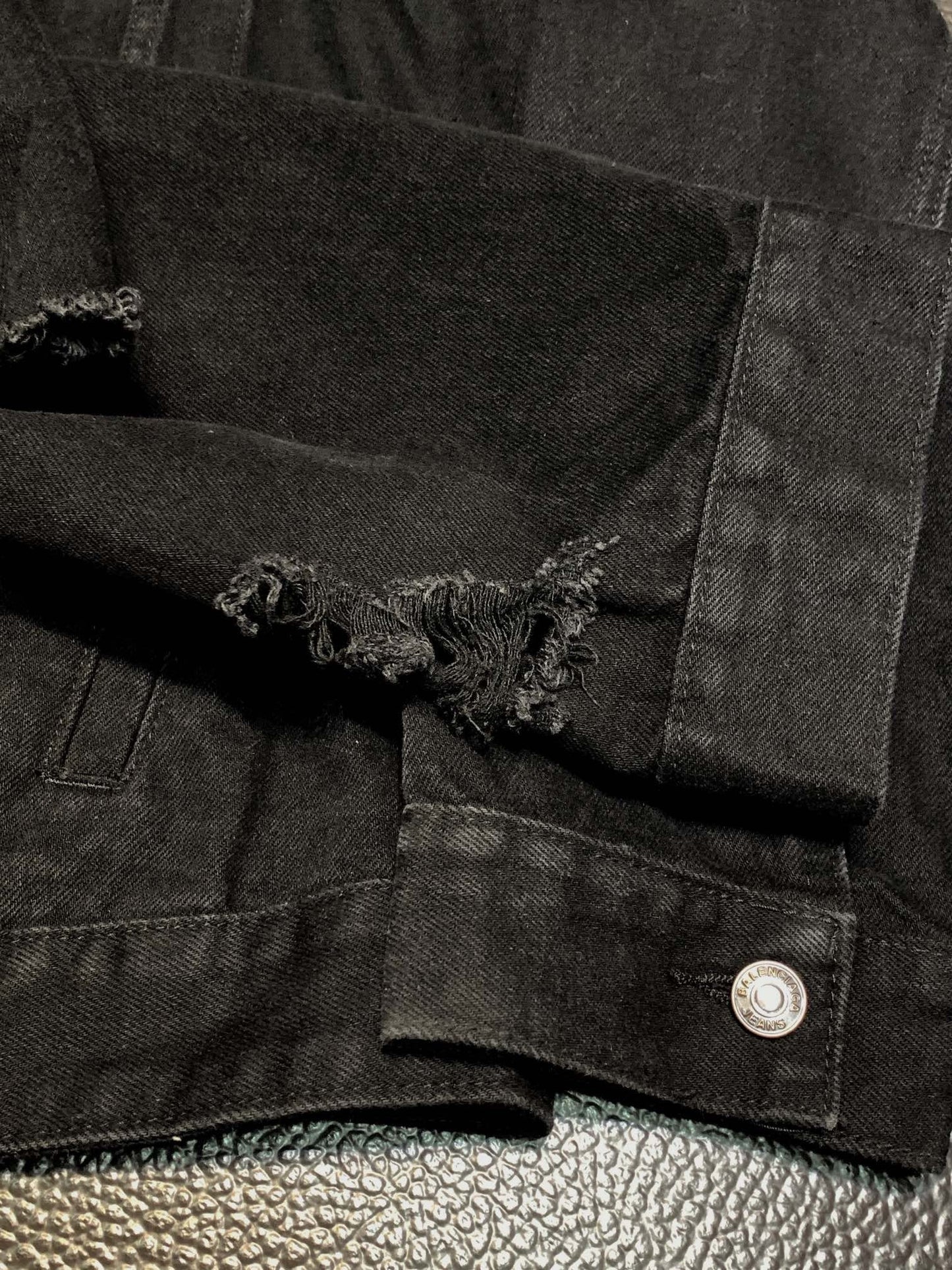 「#1925」Balenciaga  ripped denim jacket