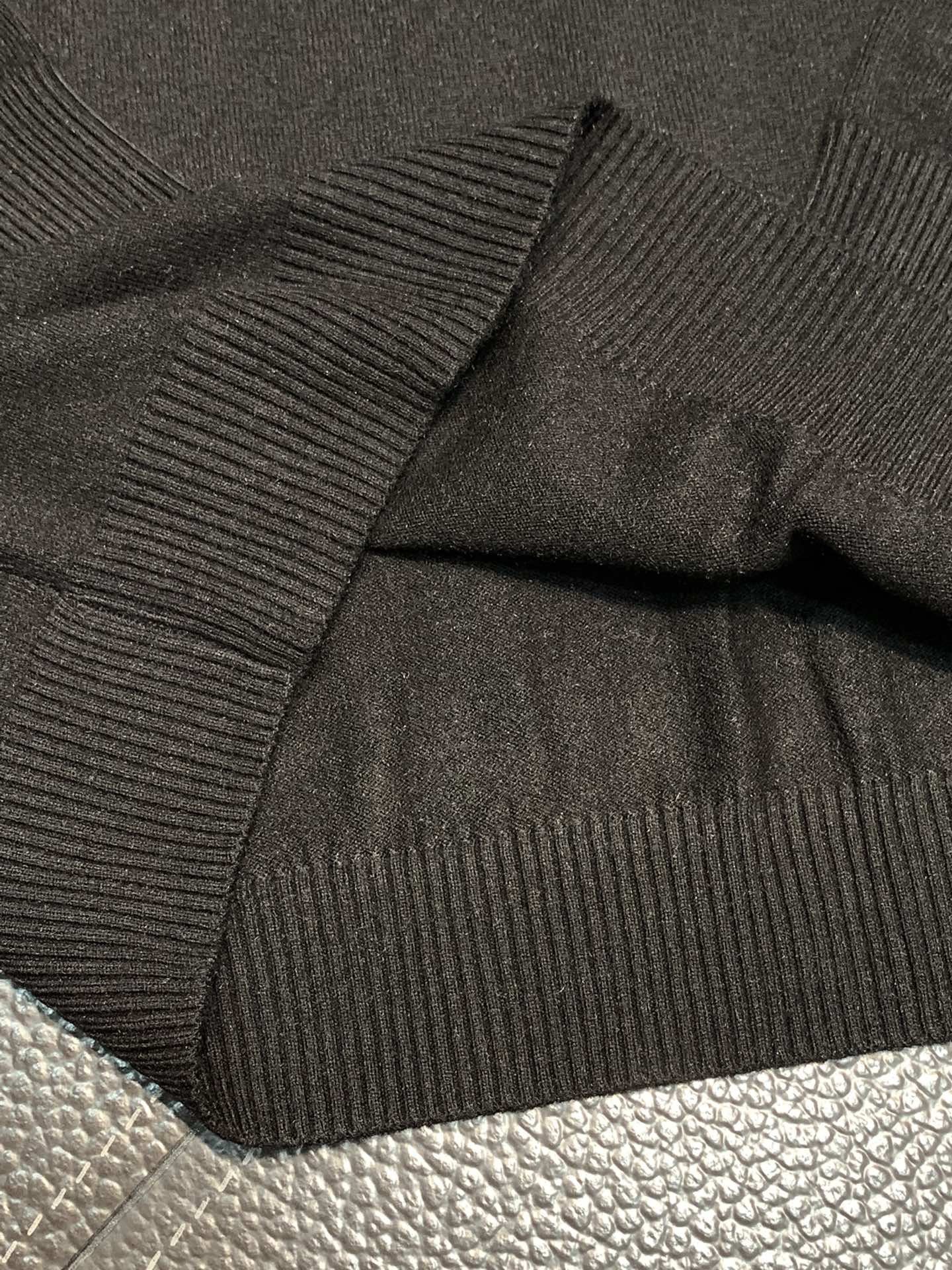 「#1942」Prada casual sweater