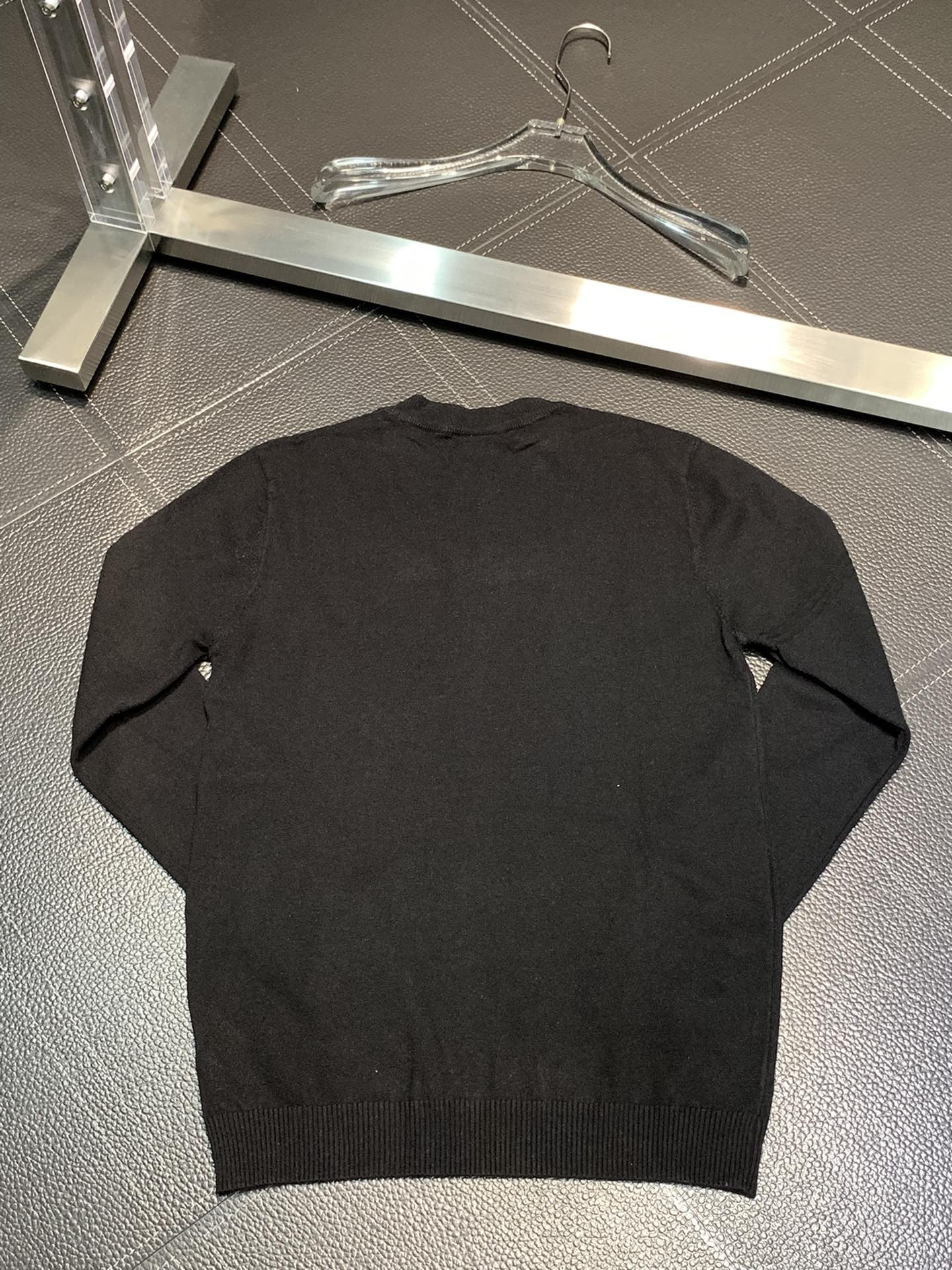「#1942」Prada casual sweater