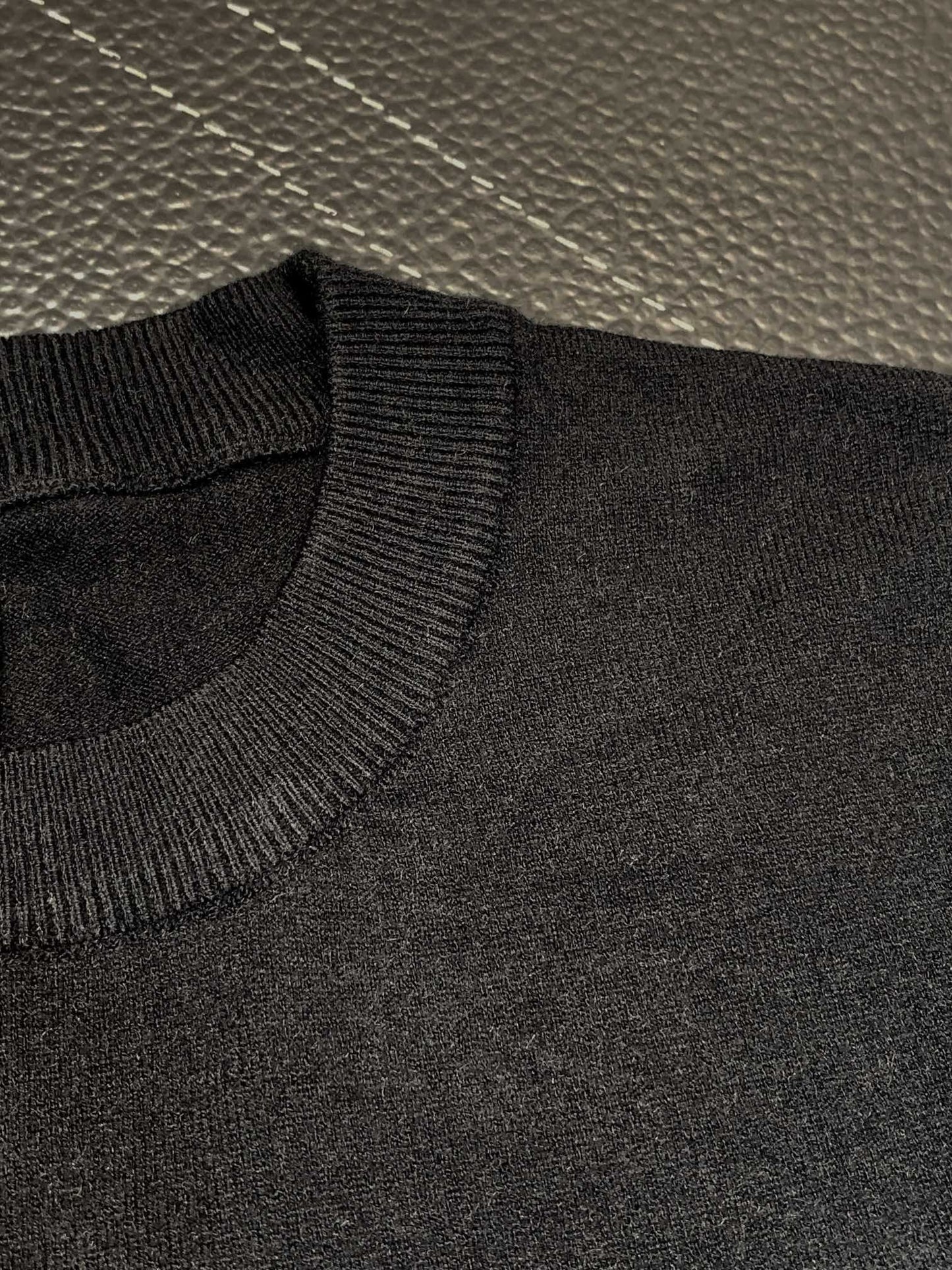 「#1942」Prada casual sweater