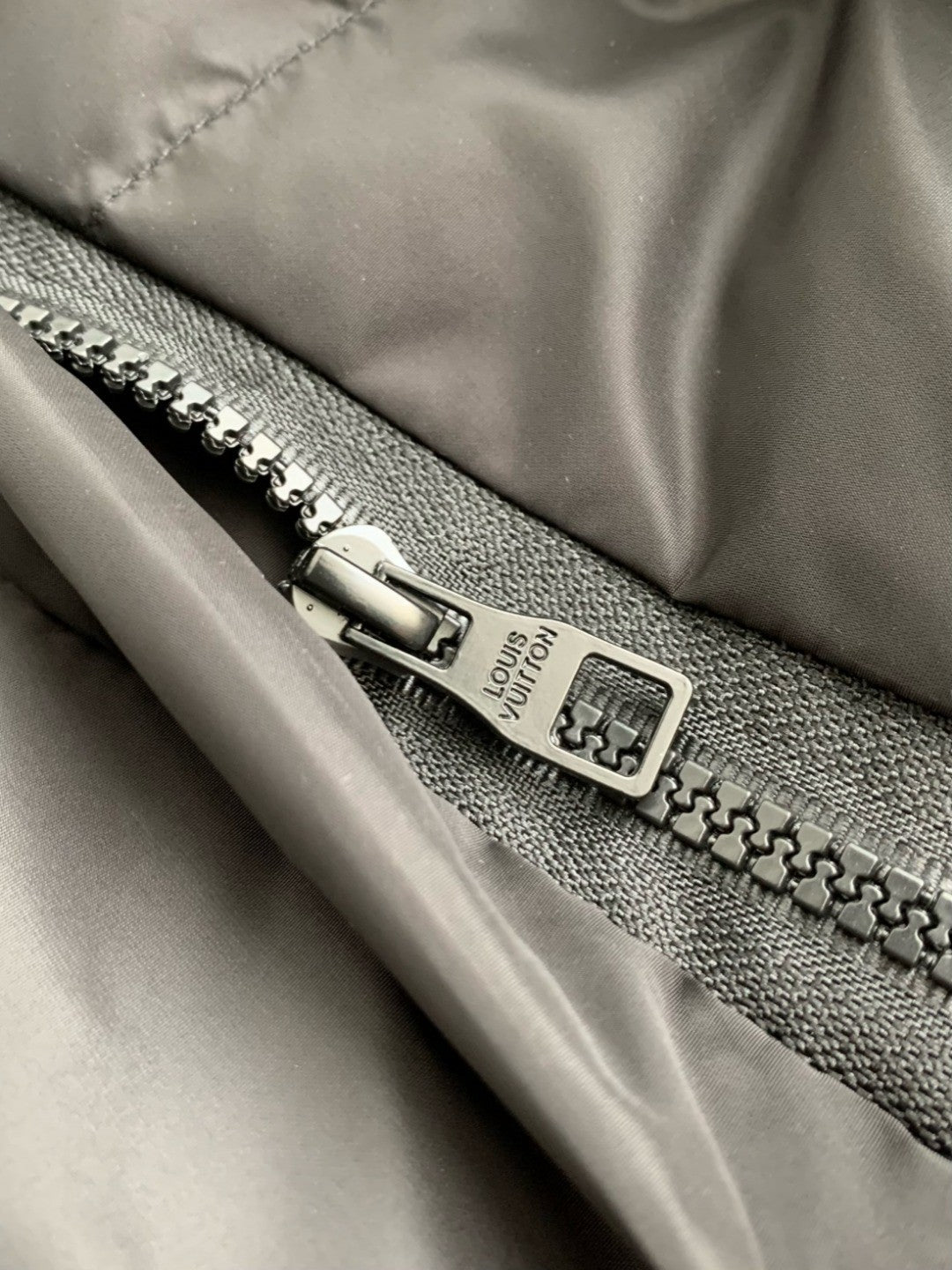 「#2050」LOUIS VUITTON LOGO Down Jacket