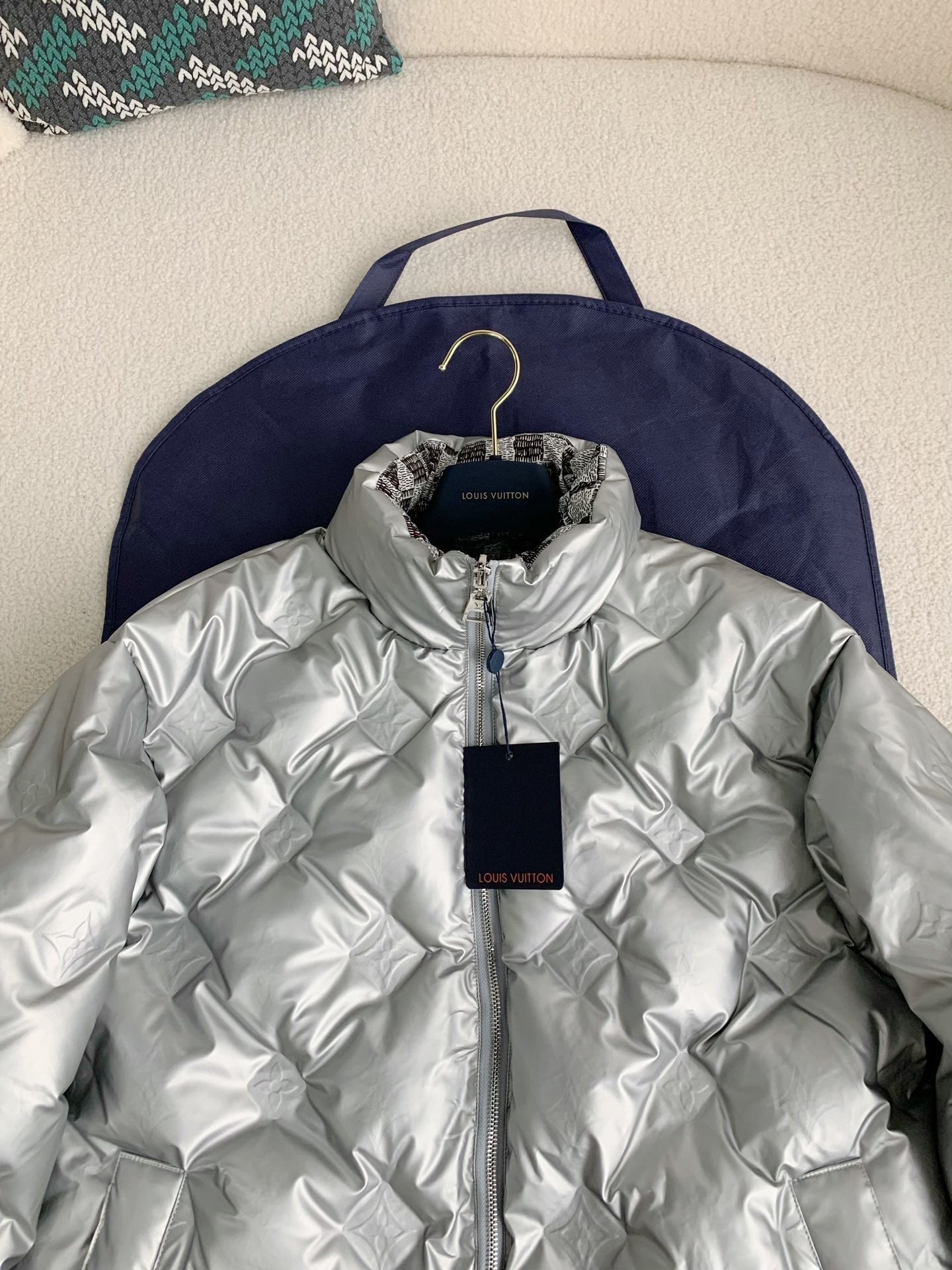 「#2099」LOUIS VUITTON LOGO Down Jacket