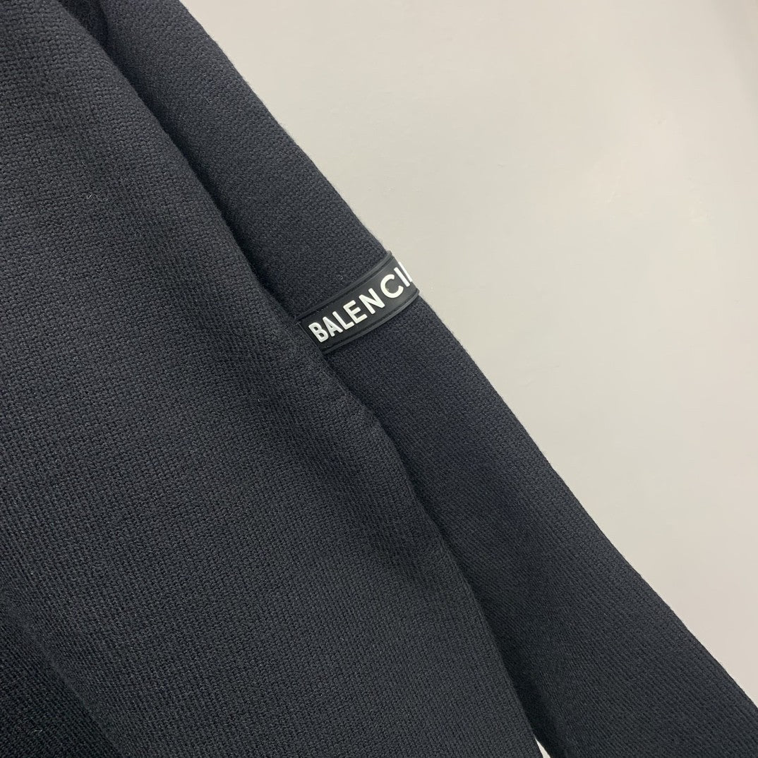 「#2153」Balenciaga BLCG armband sweater