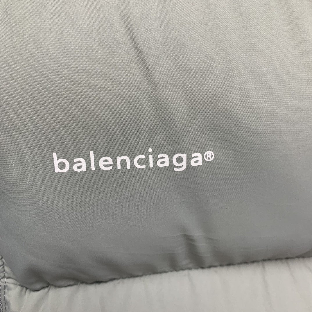 「#2211」Balenciaga small letter down jacket