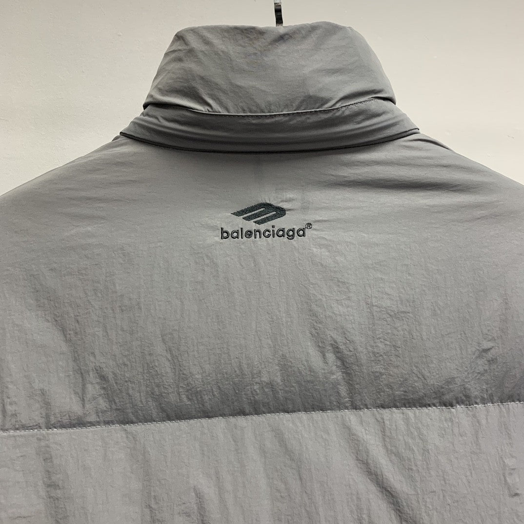 「#2241」Balenciaga embroidered down jacket