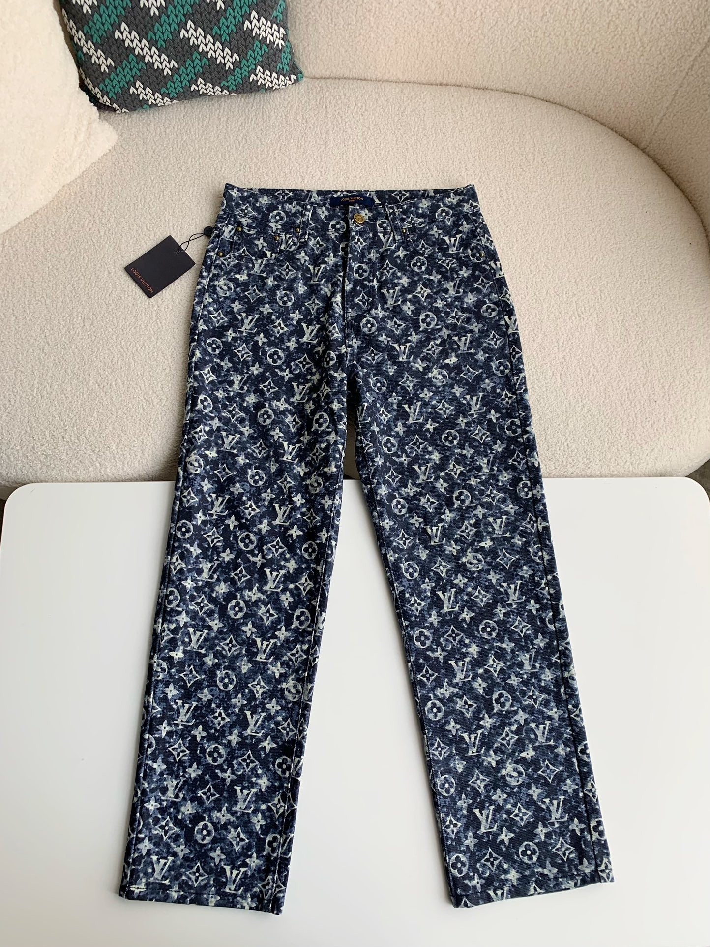 「#2332」Louis Vuitton costumes
