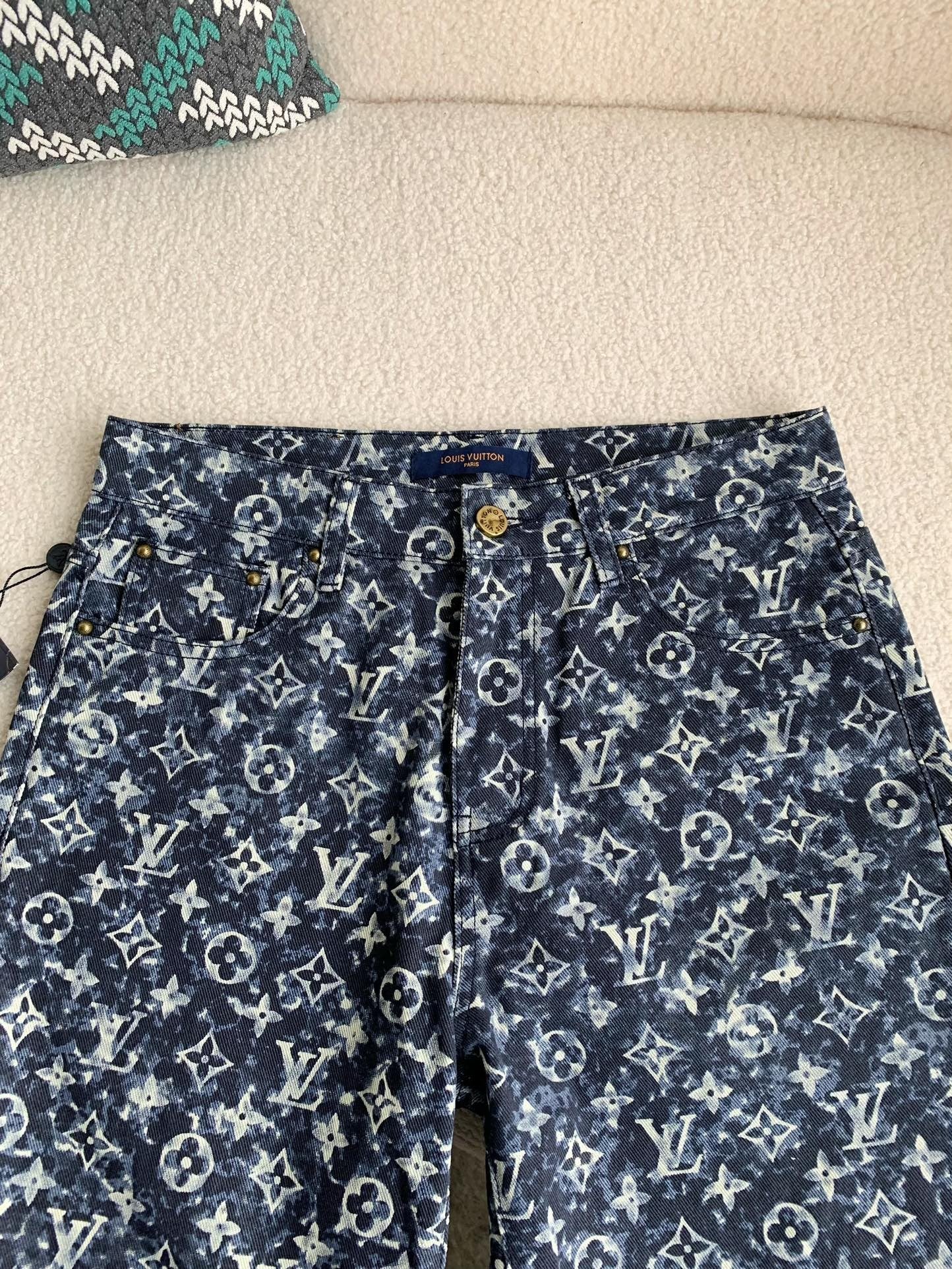 「#2332」Louis Vuitton costumes