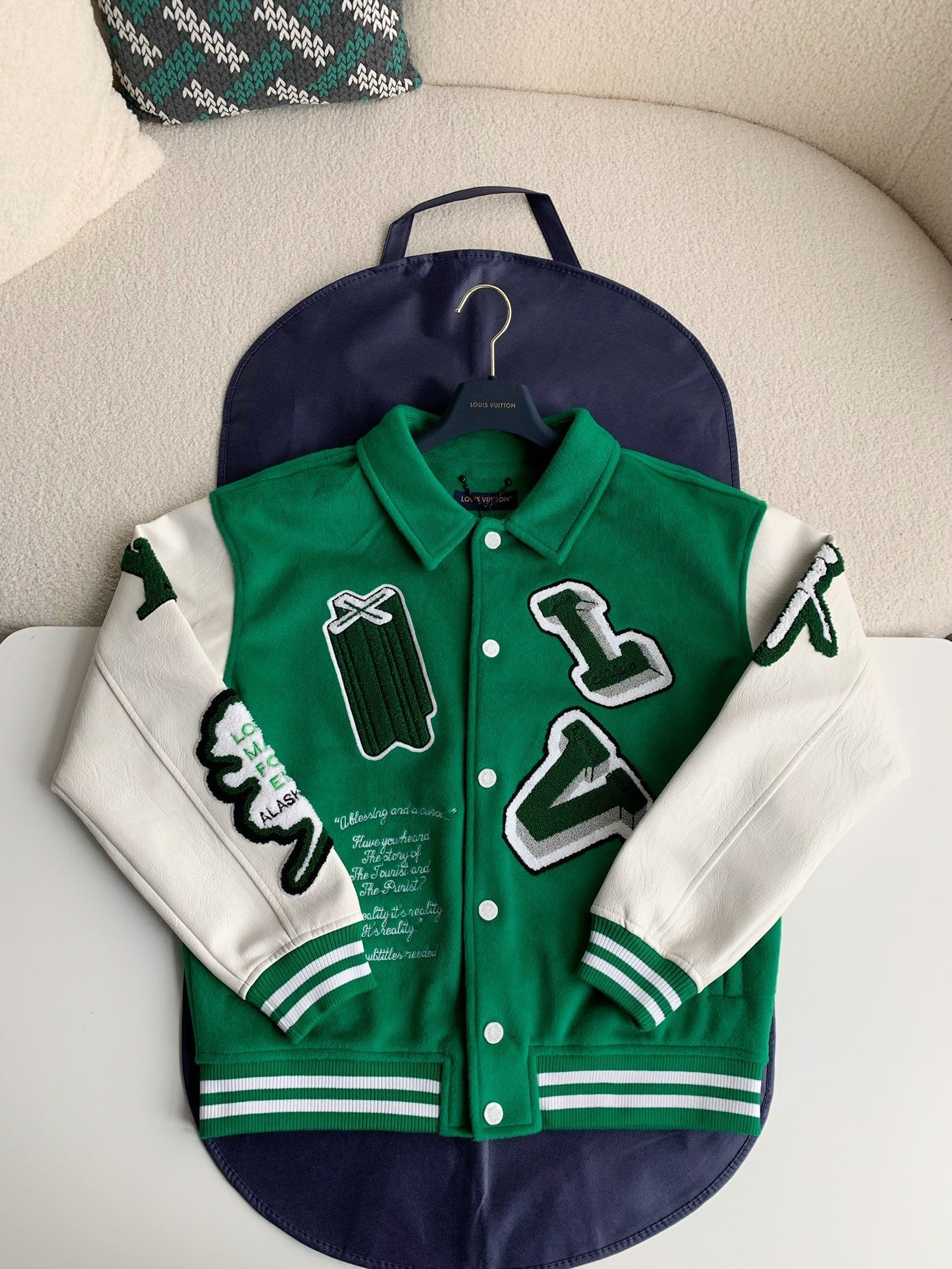 「#2329」Louis Vuitton Varsity Jackets (Copie)