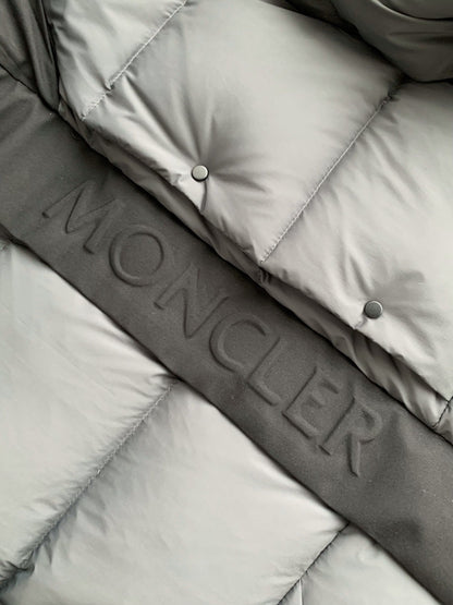 「#2344」Moncler Montbeliard down jacket
