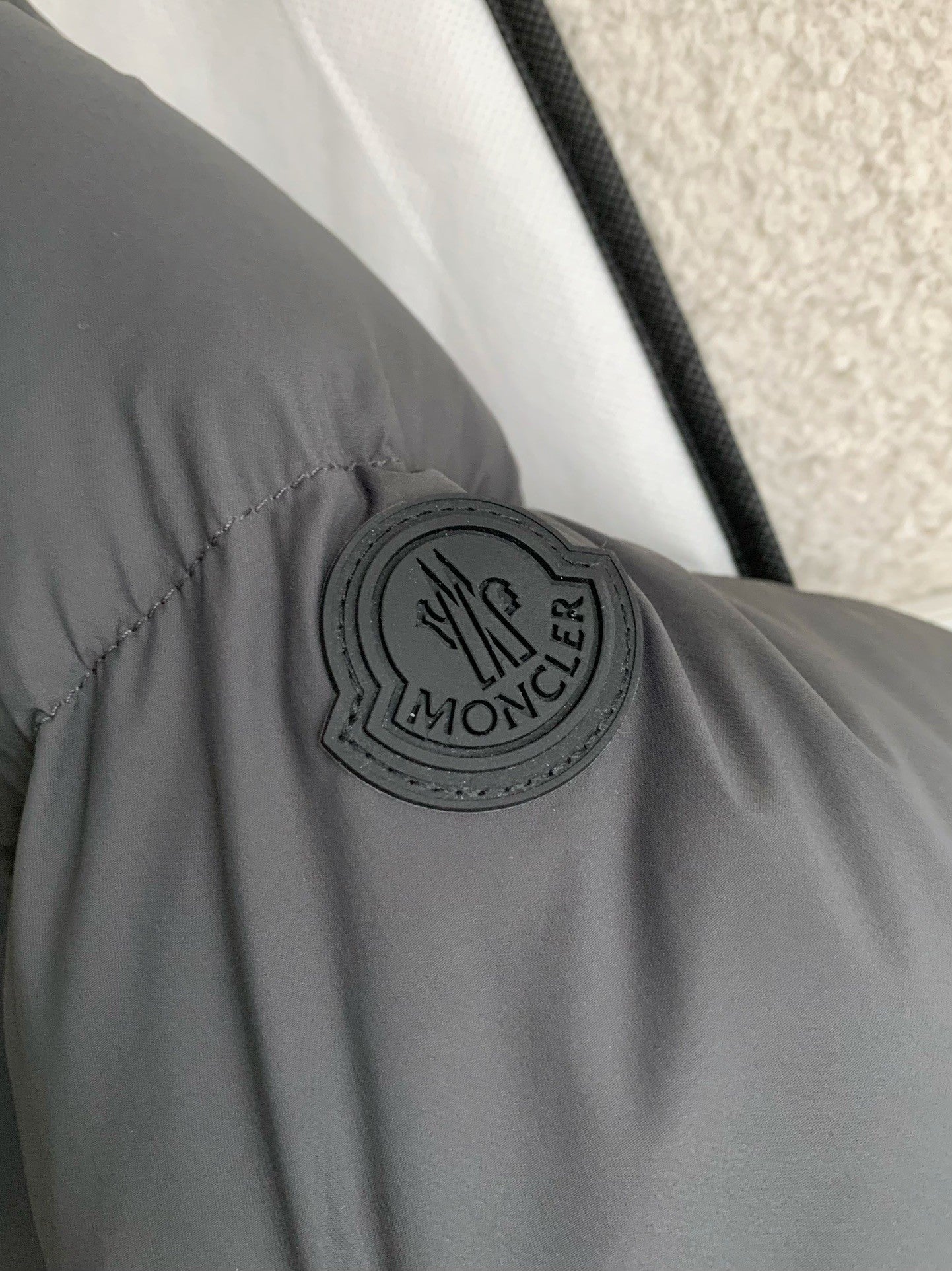 「#2344」Moncler Montbeliard down jacket