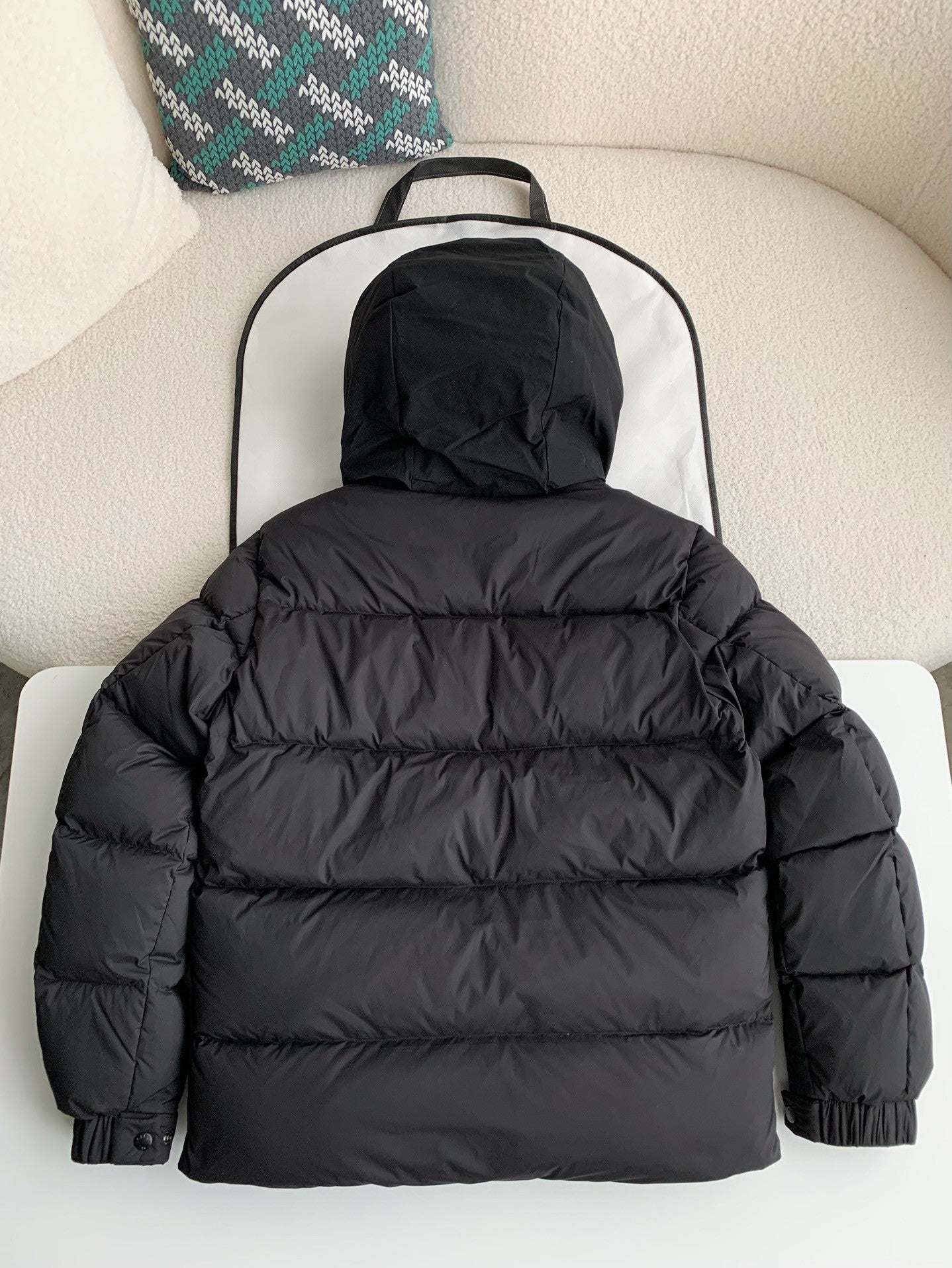「#2345」Moncler Montbeliard down jacket