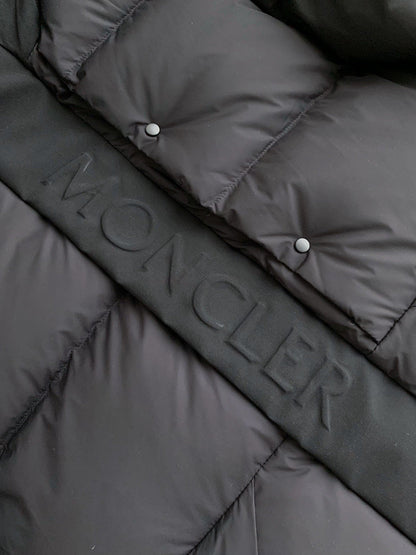 「#2345」Moncler Montbeliard down jacket