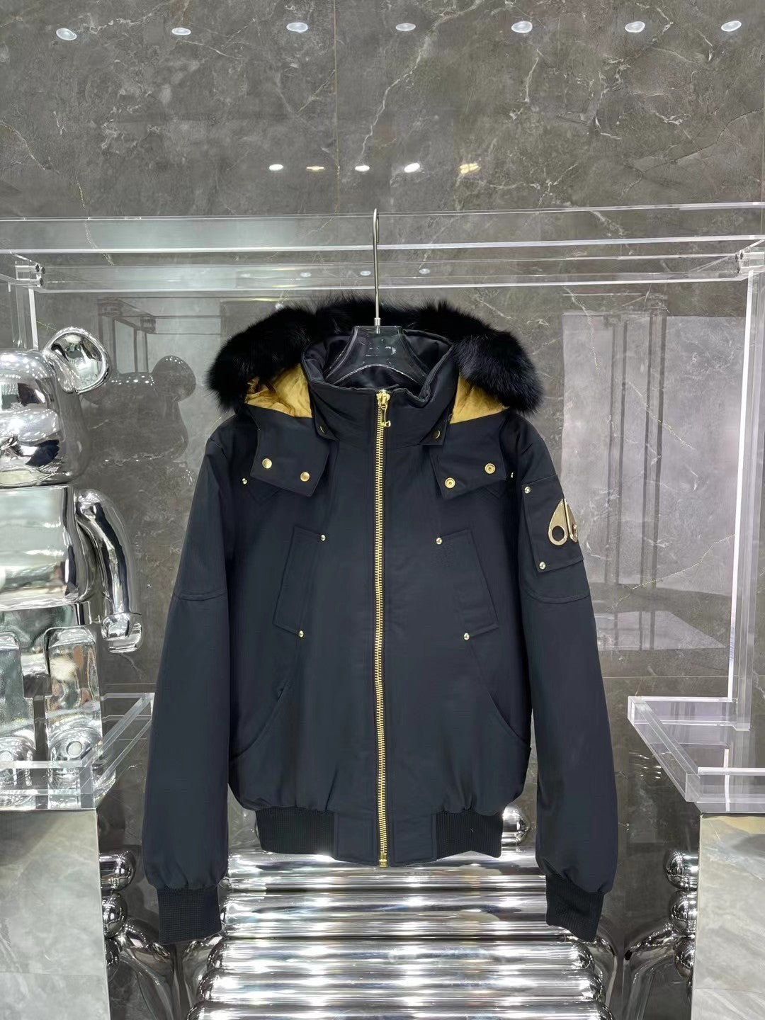「#2401」Moose Knuckles thermal down jacket