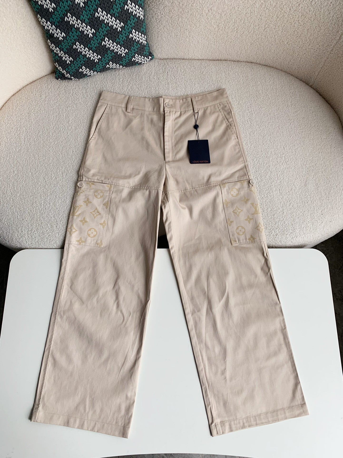 「#2527」Louis Vuitton costumes