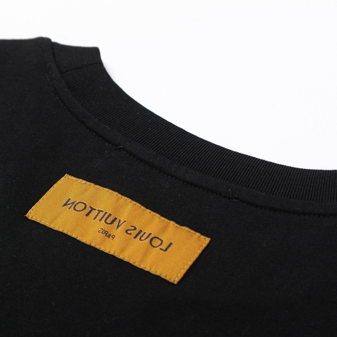 「#2580」Louis Vuitton Logo lettering T-shirt with 23SS neckline