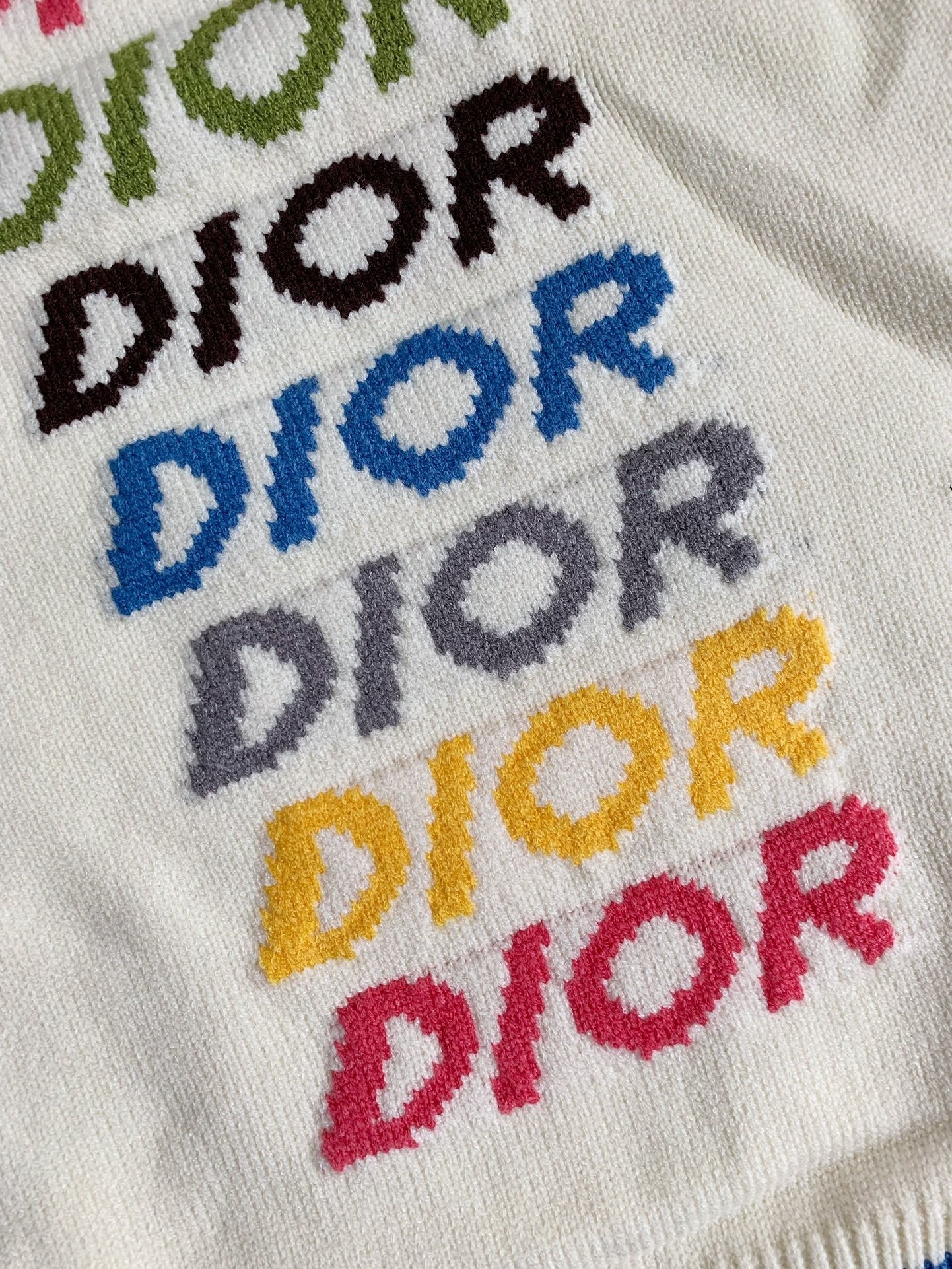 「#2595」Dior Monochrome striped knitted waistcoat