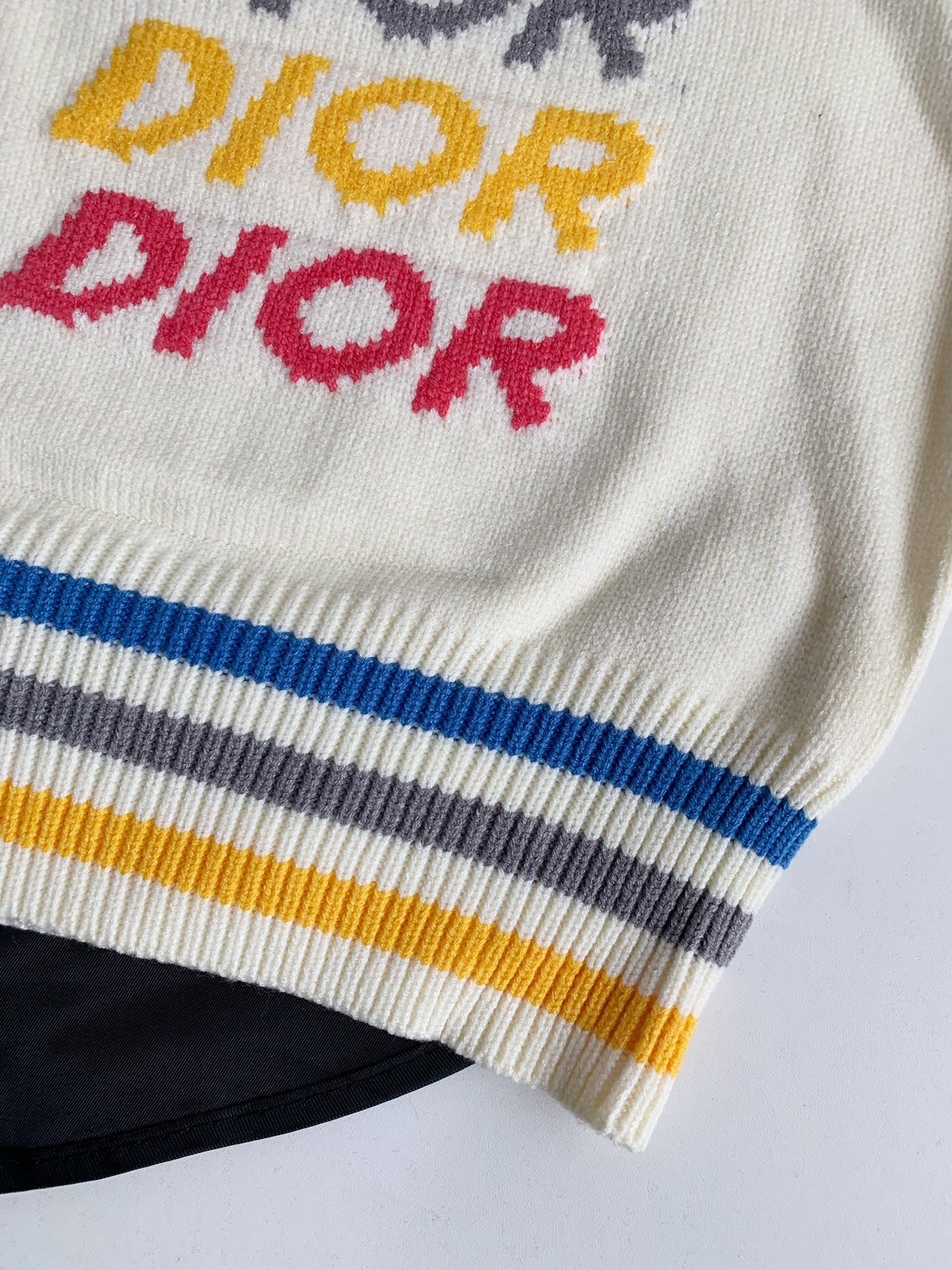 「#2595」Dior Monochrome striped knitted waistcoat