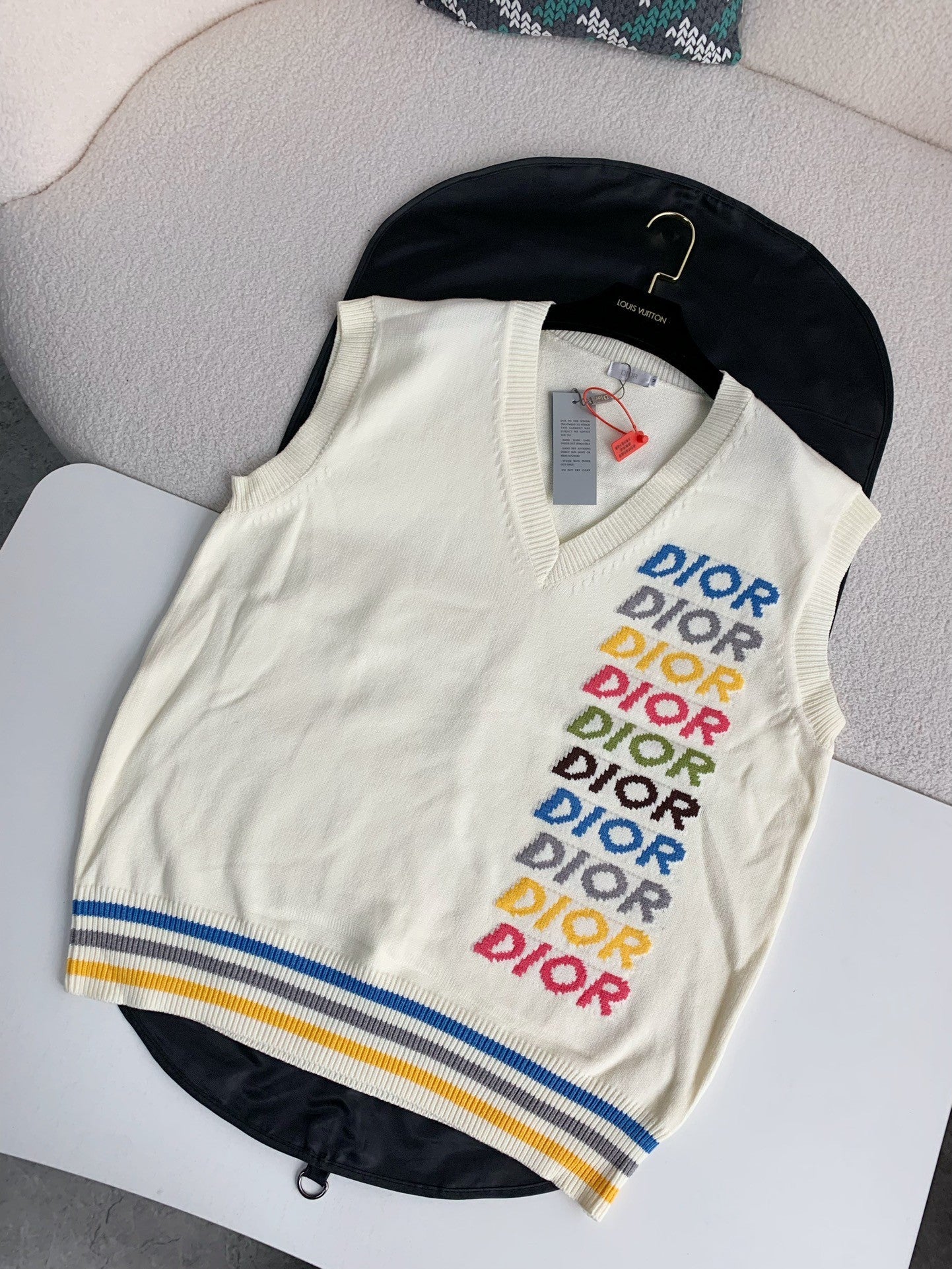 「#2595」Dior Monochrome striped knitted waistcoat