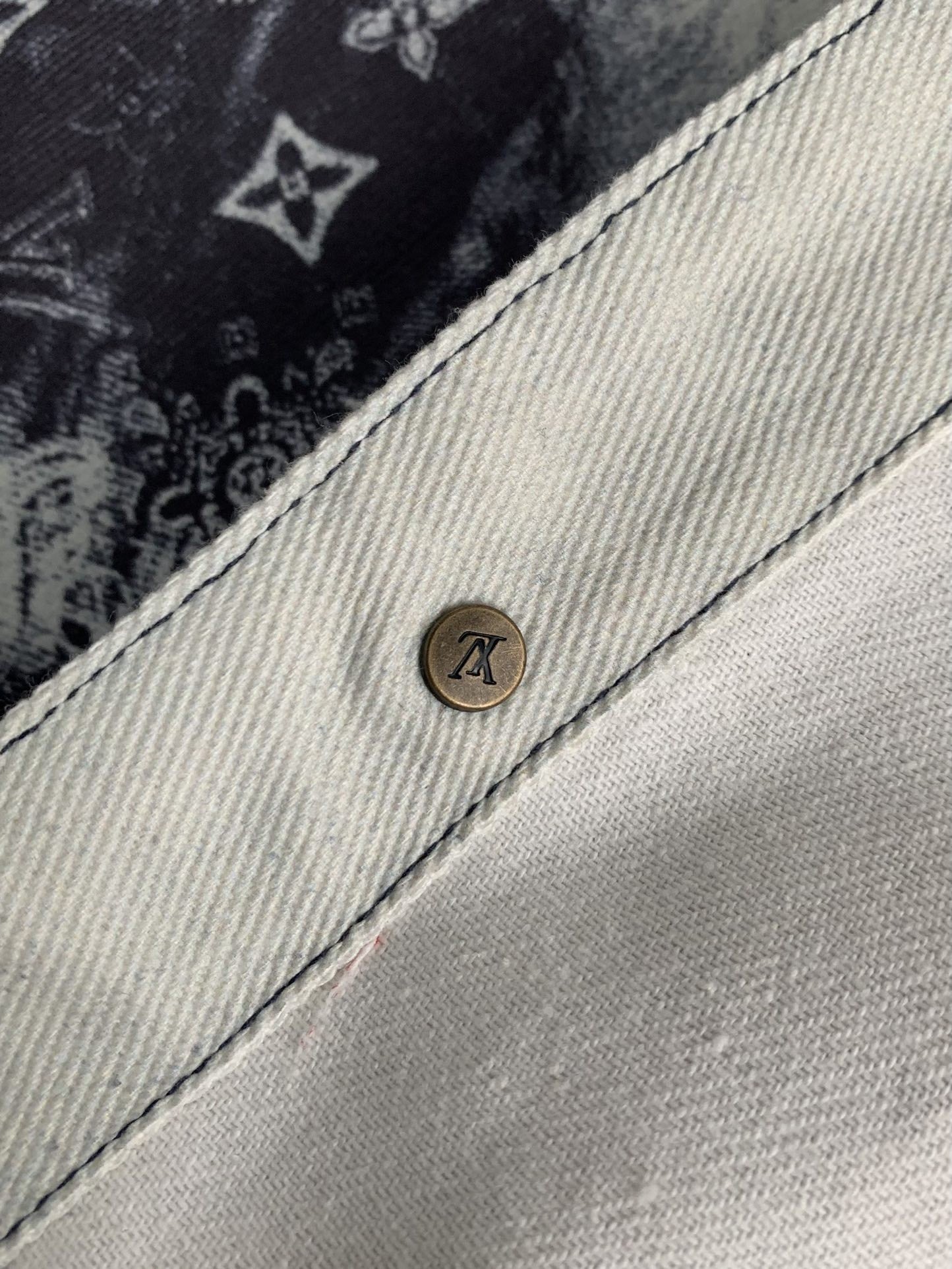「#2597」Louis Vuitton Shirts