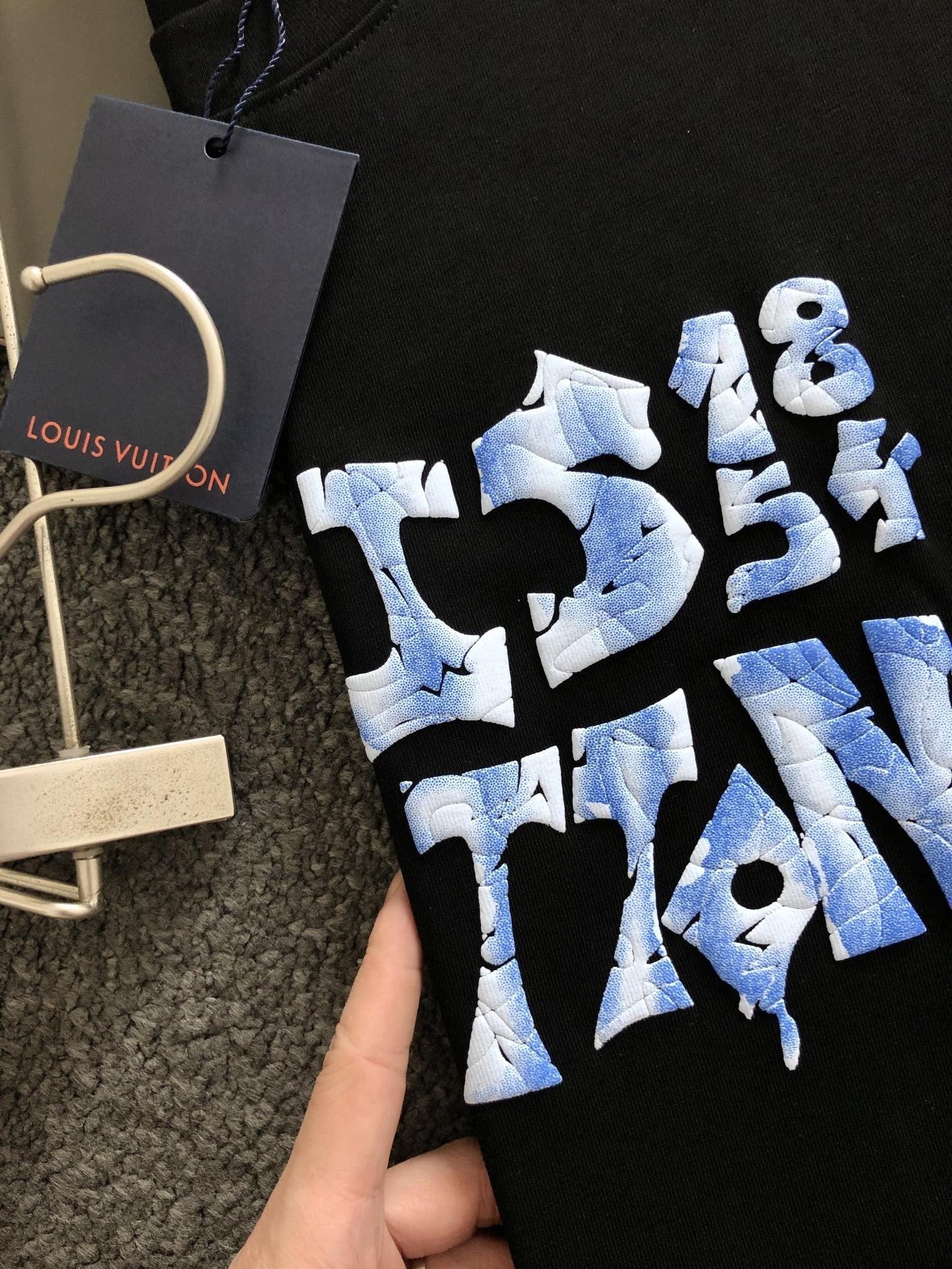 「#2887」Louis Vuitton Three-dimensional foam letter doodle round-neck t-shirt