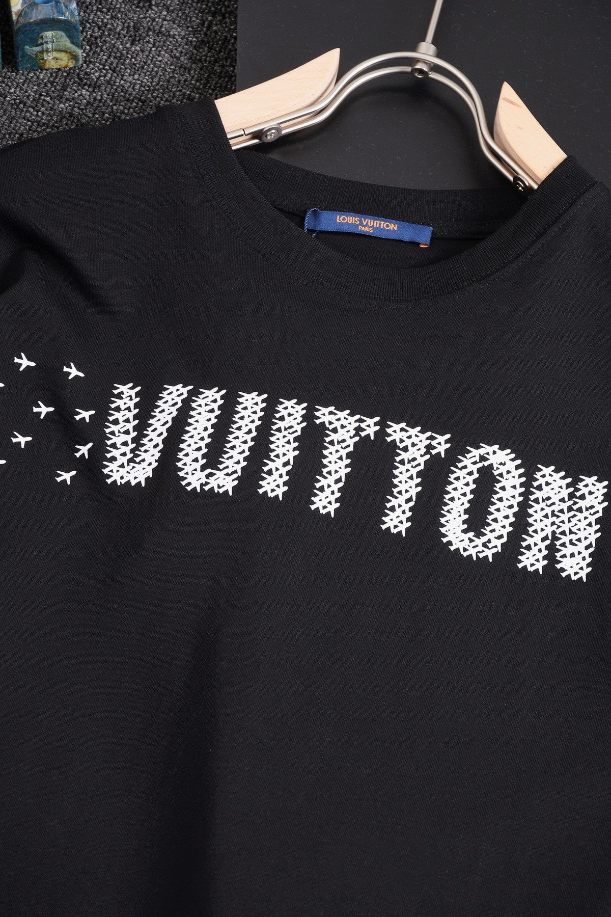 「#2899」Louis Vuitton 24SS early spring new large-scale small aircraft printed t-shirt