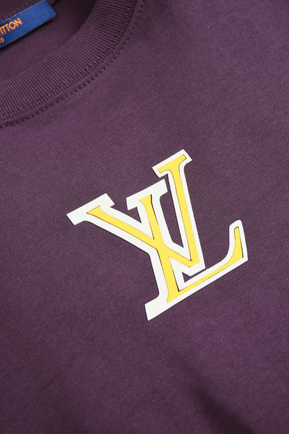 「#2900」Louis Vuitton T-shirt with yellow and white logo