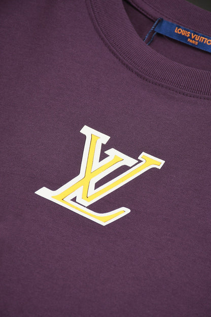 「#2900」Louis Vuitton T-shirt with yellow and white logo