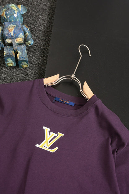 「#2900」Louis Vuitton T-shirt with yellow and white logo